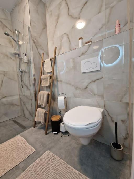 Apartman V Meste Bratysława Zewnętrze zdjęcie